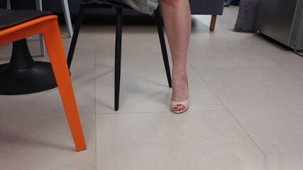 MILF Pleasures Herself Deeply